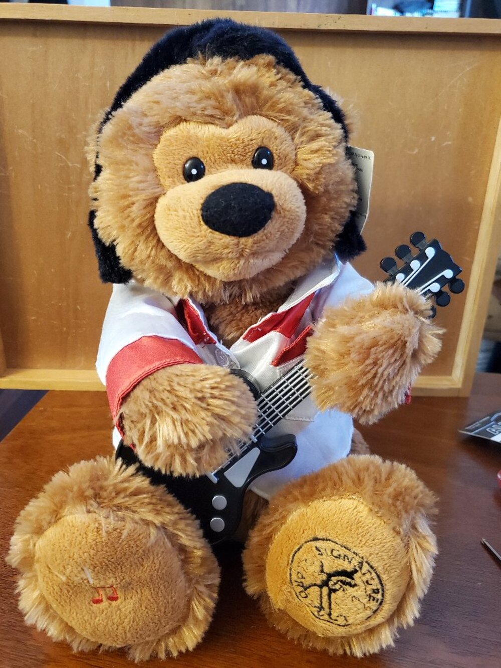 Elvis Presley Singing Teddy Bear